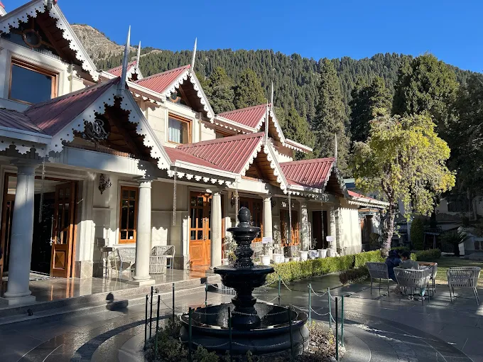 Swiss Hotel & Spa